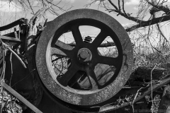 IMG0110_abandoned_tractor_BW_lores