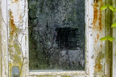 IMG1930_abandoned_door_lores