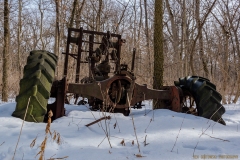 IMG4497_woods_tractor_snow_lores