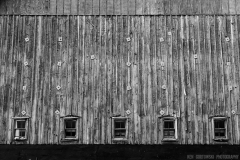 IMG0667_barn_windows_BW_lores